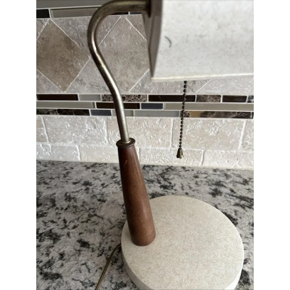 Vintage MCM Banker's Desk Lamp Mid Century Wood Speckle Melamine Plastic Works